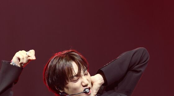 엑소 카이, 소집해제 후 더 멋져졌네
