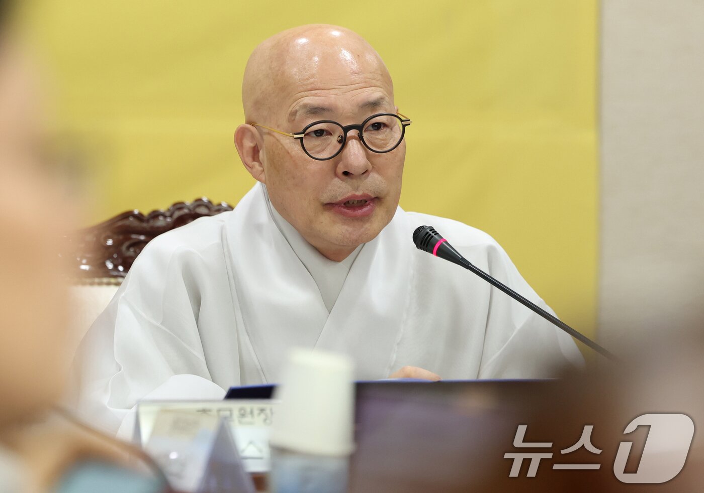 본문 이미지 - 조계종 총무원장 진우스님이 22일 서울 종로구 한국불교역사문화기념관에서 '부처님오신날' 기자간담회를 하고 있다. 2025.4.22/뉴스1 ⓒ News1 권현진 기자