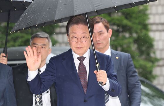 이재명 '대장동 의혹' 재판부, 5월 공판기일 추가 지정 안하기로