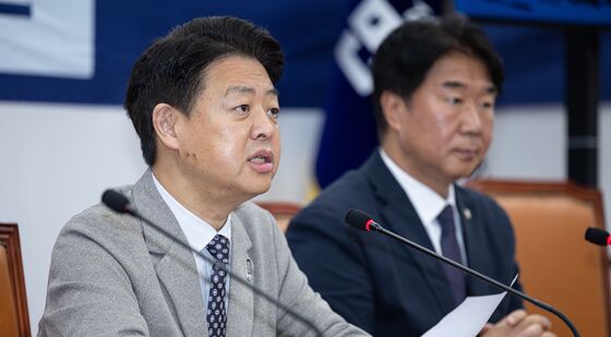 김건희·윤석열 100대 비리 의혹 국민특별검증단 브리핑 갖는 김영호 단장