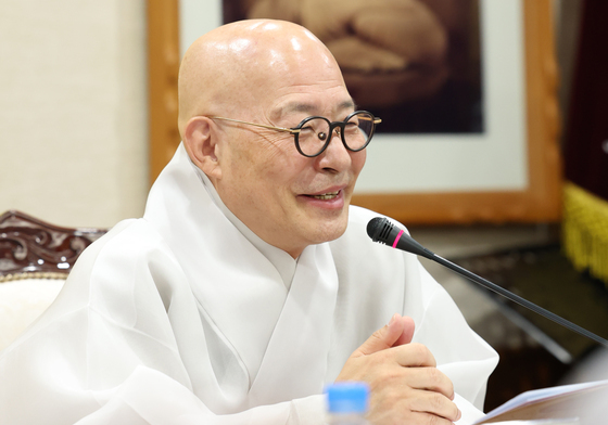 진우스님, 새해 첫 행보는 '사회적 약자와 함께하는 108배'