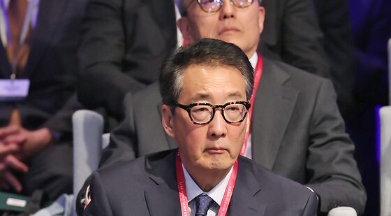아산 플래넘2025, 기조연설 듣는 빅터 차