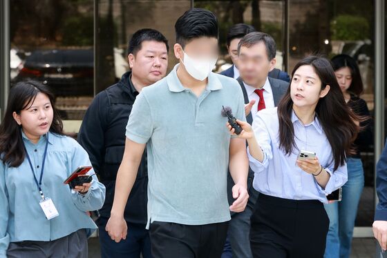 '마약 투약' 이철규 의원 아들 부부 첫 재판 '공전'…혐의 의견 안 밝혀