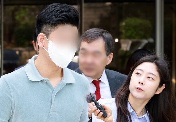 '마약 투약' 이철규 의원 아들 부부 첫 재판…'던지기 수법' 사용