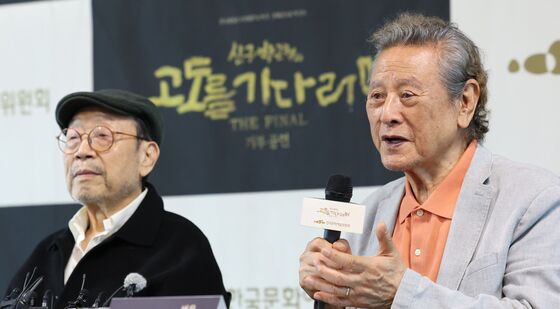 '고도를 기다리며' 박근형