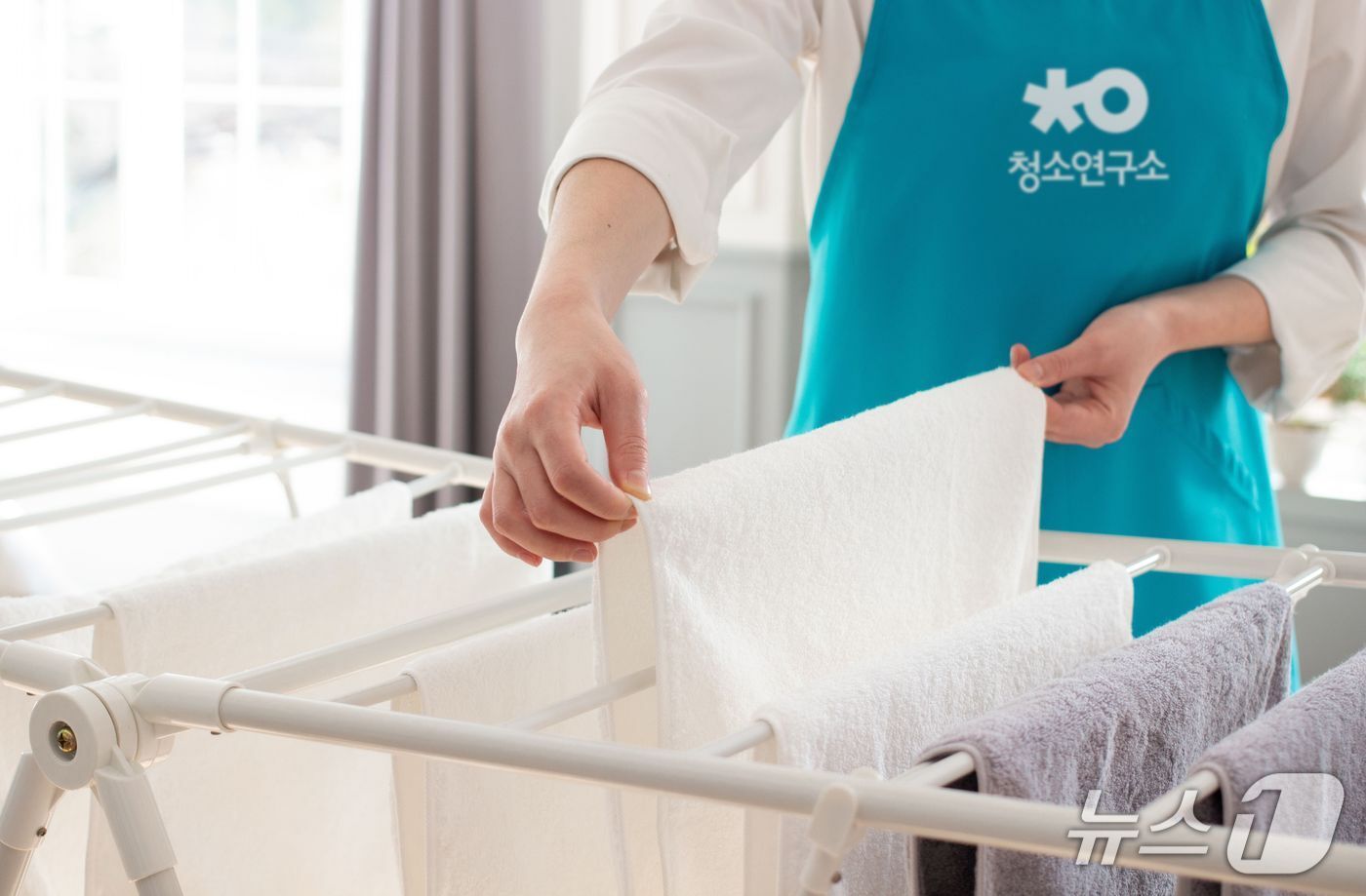 본문 이미지 - 청소연구소 서비스 모습&#40;생활연구소 제공&#41;