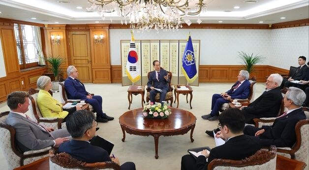 美 학계 인사들 만난 한덕수 대통령 권한대행