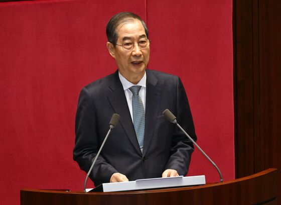 한덕수 "추경 조속한 의결 부탁"…출마설엔 답변 피해(종합)
