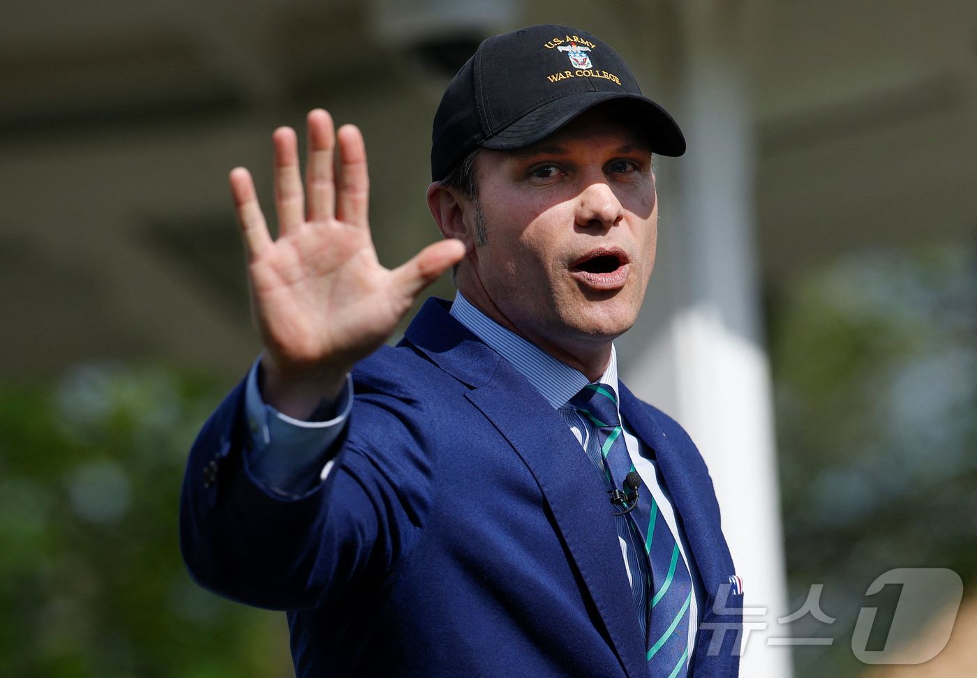 (칼라일 AFP=뉴스1) 우동명 기자 = 피트 헤그세스 미국 국방장관이 23일(현지시간) 펜실베이니아주 칼라일에 있는 육군 전쟁 대학에서 가진 연설서 “우리는 인도 태평양과 전 세 …