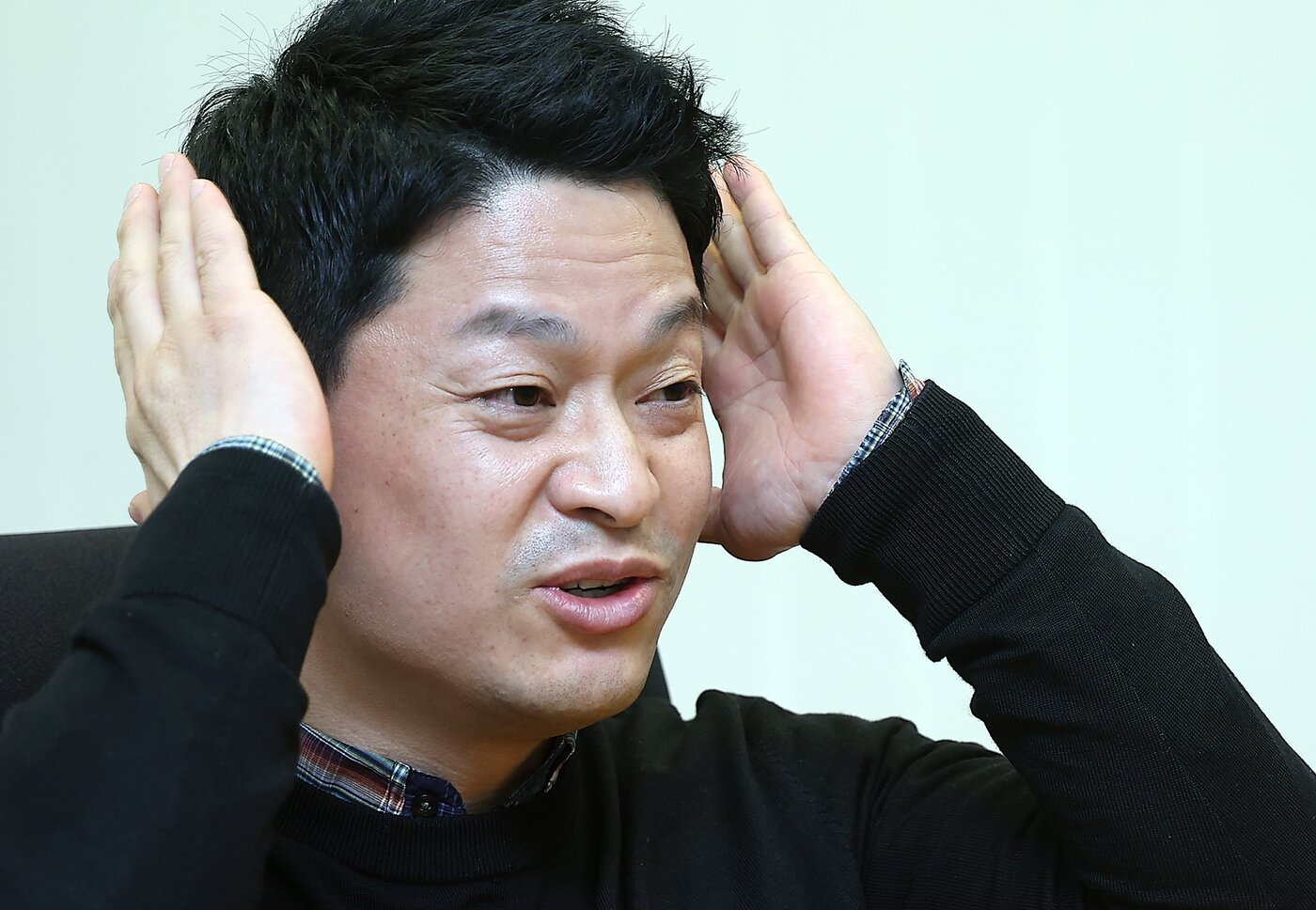 본문 이미지 - 김형호 동국대 교수는 &#39;3040, 차기 정부에 바란다&#39; 인터뷰에서  &#39;차기 정부가 반드시 했으면 하는 것&#39;으로 &#39;포용과 협치&#39;를 꼽았다.  2025.4.24/뉴스1 ⓒ News1 김진환 기자