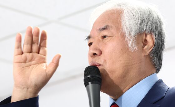 "尹, 전광훈에 서부지법 와달라" 의혹…교회 측 "연락한 적 없어"