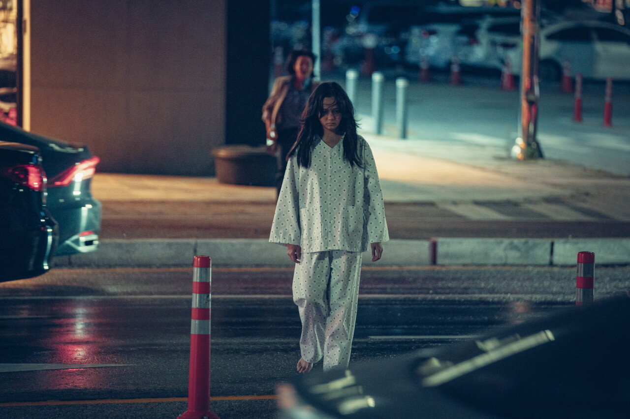 본문 이미지 - '거룩한 밤: 데몬 헌터스' 스틸 컷