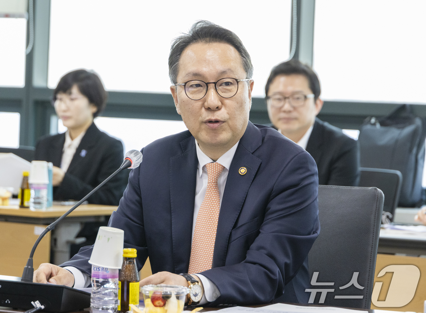 (서울=뉴스1) = 박민수 보건복지부 2차관이 24일 열린 '2025년 제8차 건강보험정책심의위원회'에서 발언하고 있다. (보건복지부 제공. 재판매 및 DB 금지) 2025.4.2 …