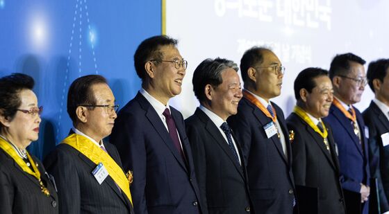 박성재 법무부 장관 '유공자 표창 마치고'