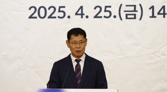 한반도 평화 공동사업 계획 발표하는 김연철