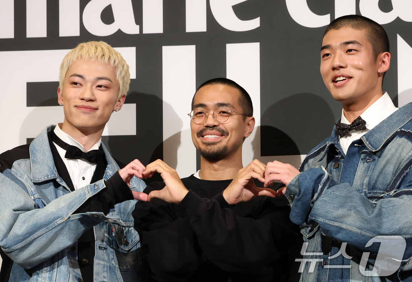 (서울=뉴스1) 권현진 기자 = 배우 히다카 유키토(왼쪽부터)와 쿠리하라 하야토, 네오 소라 감독이 25일 서울 용산구 CGV 용산아이파크몰에서 열린 ‘제12회 마리끌레르 영화제( …