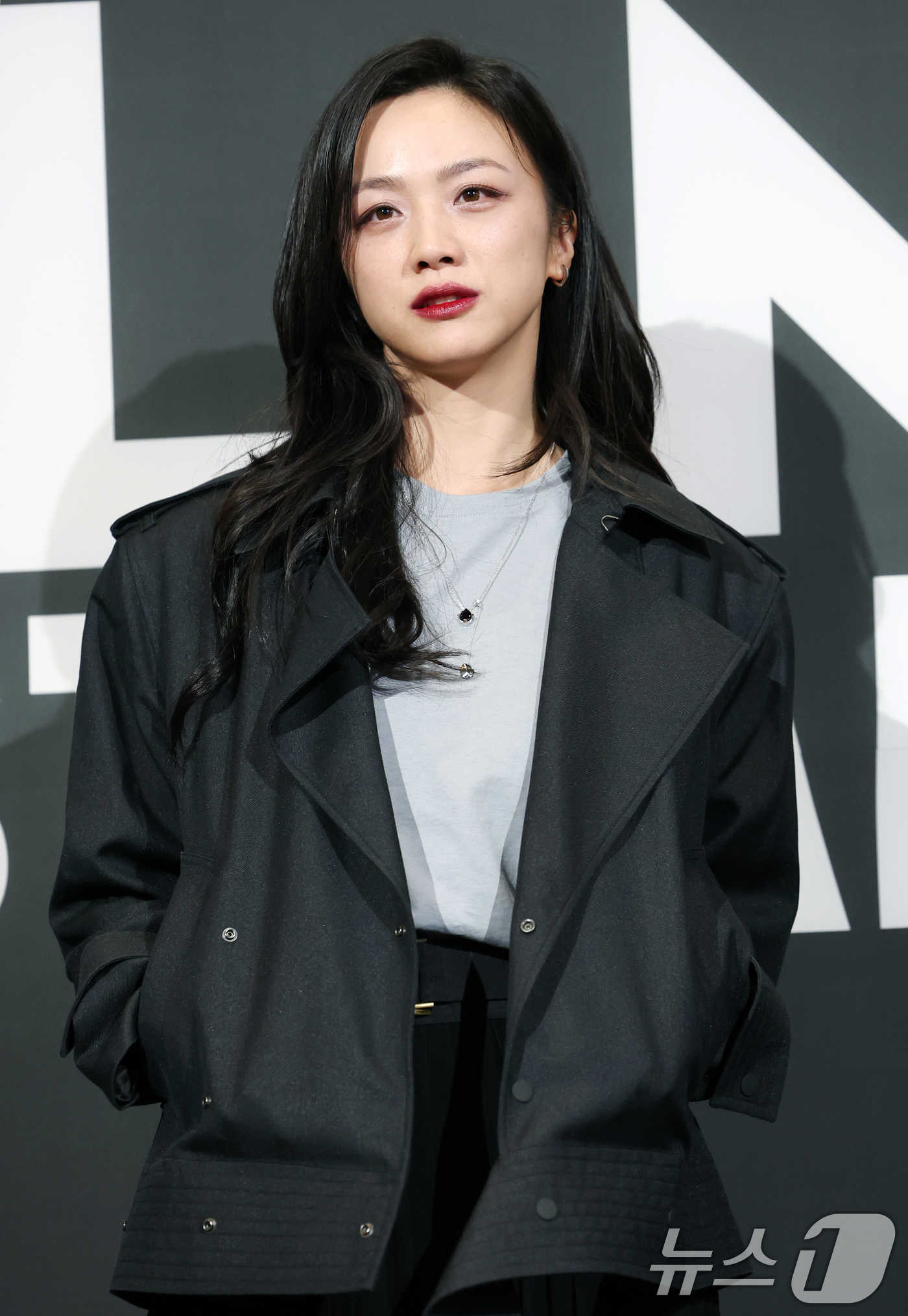 (서울=뉴스1) 권현진 기자 = 배우 탕웨이가 25일 서울 용산구 CGV 용산아이파크몰에서 열린 ‘제12회 마리끌레르 영화제(MCFF)’ 포토콜 행사에 참석해 포즈를 취하고 있다. …