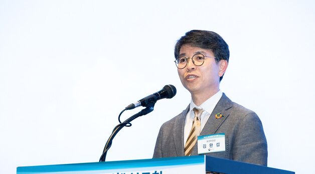 환경정책 보고회 모두발언하는 김완섭 장관