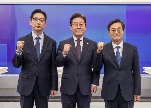 이재명 "정치보복 결코 없지만…'사익 정치' 엄정한 책임 물어야"