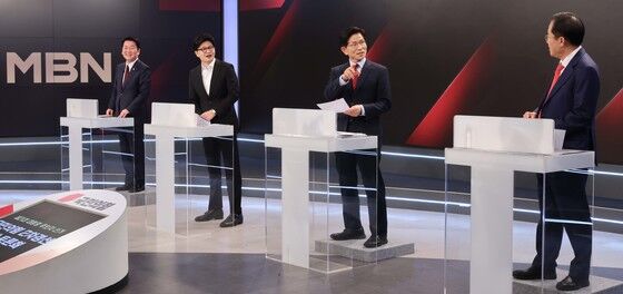 김한홍 1번씩 1위 찍어…'한덕수 착시' 걷어내면 '반탄' 유리