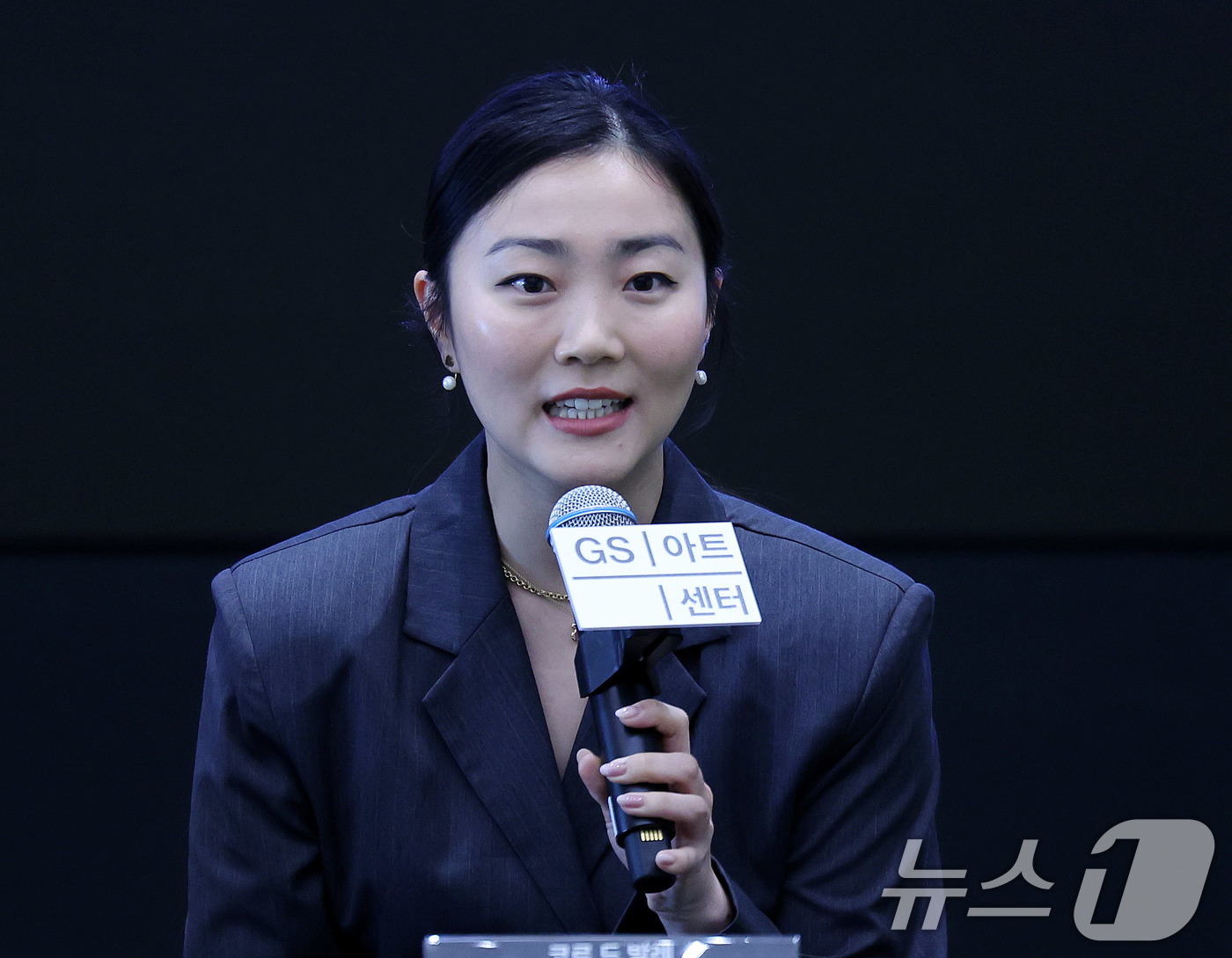 (서울=뉴스1) 박지혜 기자 = 윤소정 무용수가 28일 서울 강남구 GS타워에서 열린 2025 GS아트센터 예술가들 시리즈 스페인 국립 플라멩코 발레단X마르코스 모라우 아파나도르 …