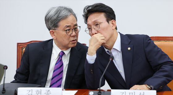 대화 나누는 김현종·김민석