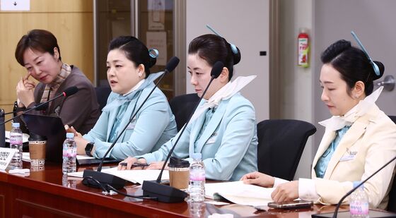 국회 온 항공승무노동자들