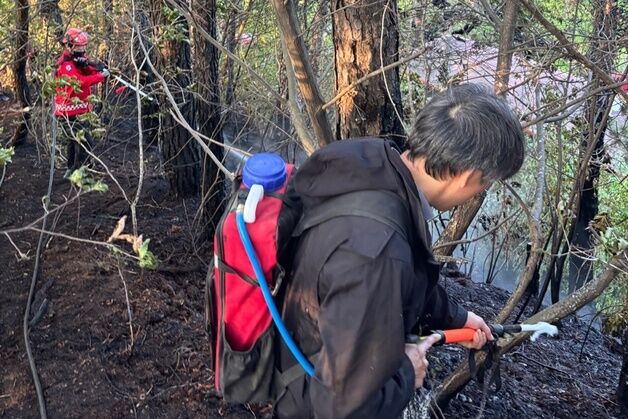 충주 대소원면 장성리 야산서 산불…30분 만에 큰불 잡아