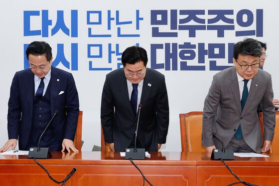 이재명 통합선대위 내일 출범…상임위원장 '보수책사' 윤여준