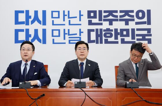민주 '대선 출마설' 韓에 "자격·능력 없어…망상 버려라"