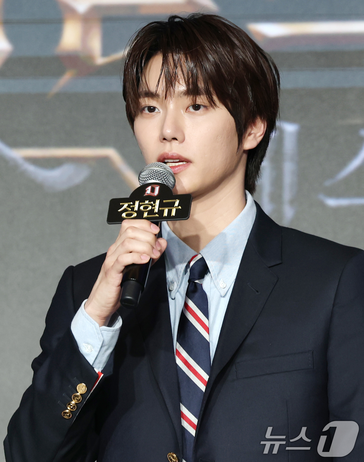 (서울=뉴스1) 권현진 기자 = 방송인 정현규가 29일 서울 마포구 호텔 나루 서울 엠갤러리에서 열린 넷플릭스 ‘데블스 플랜: 데스룸’ 제작발표회에 참석해 인사말을 하고 있다.‘데 …