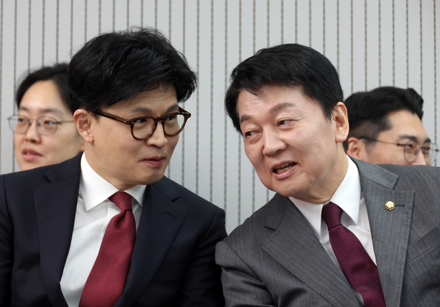 안철수 "韓, 국힘에 얼씬 말고 창당이나"→박정하 "安, 장동혁 측에 조종"