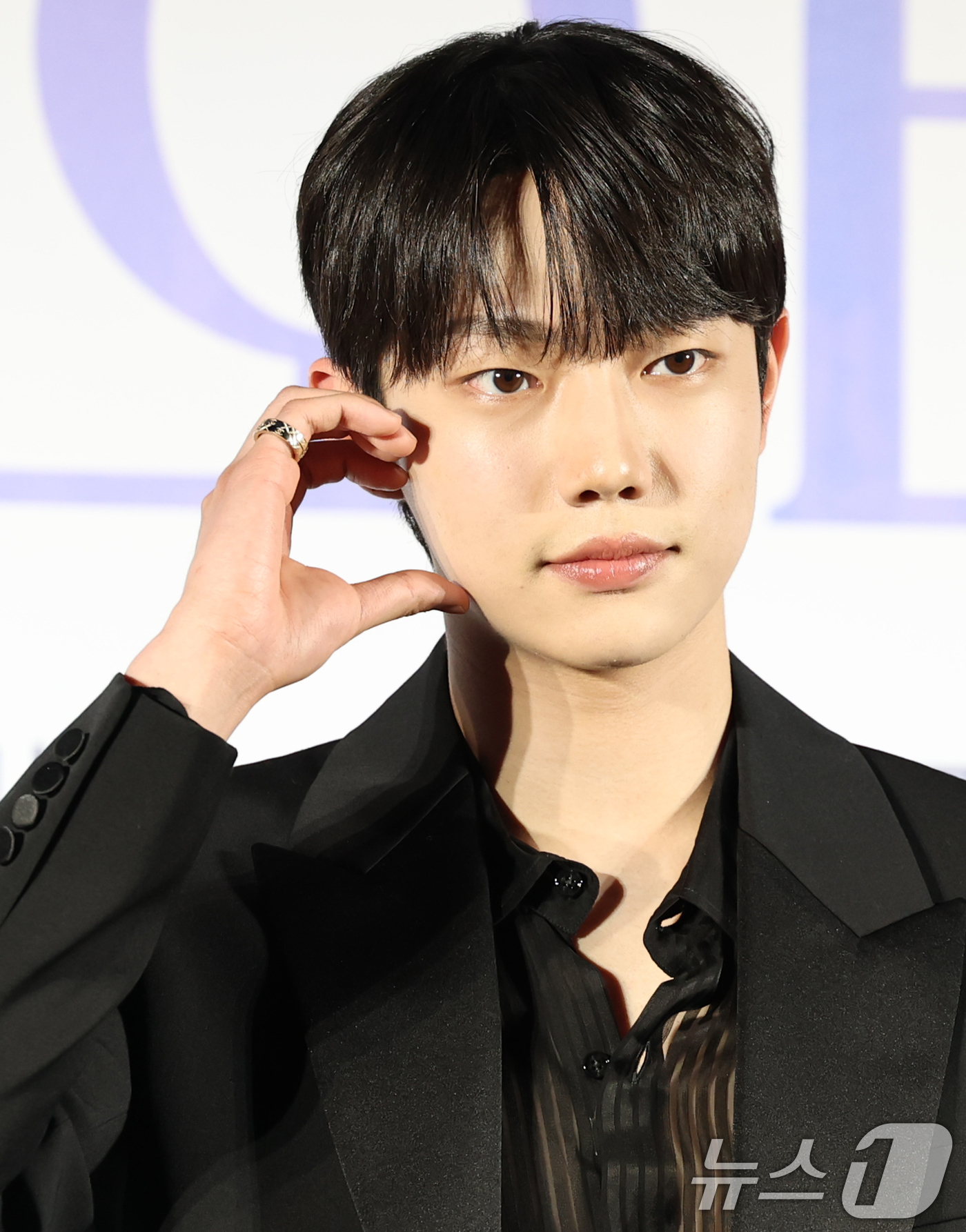 (서울=뉴스1) 권현진 기자 = 배우 조준영이 3일 오후 서울 용산구 CGV 용산점에서 열린 MBC 새 금토드라마 '바니와 오빠들' 제작발표회에 참석해 포즈를 취하고 있다.'바니와 …