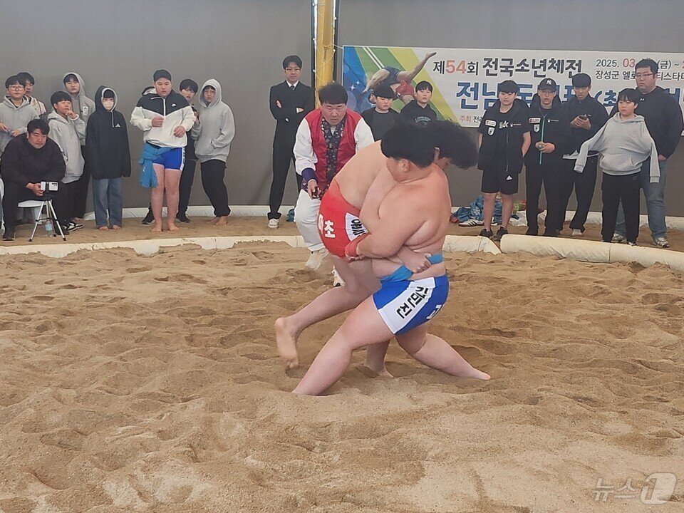본문 이미지 - 김민전 학생의 경기 장면 (전남도교육청 제공, 재판매 및 DB 금지)   