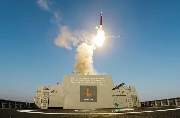 北, '깡통' 비난 의식해 새 구축함 무기 공개…"전력화 속도 빠르다"
