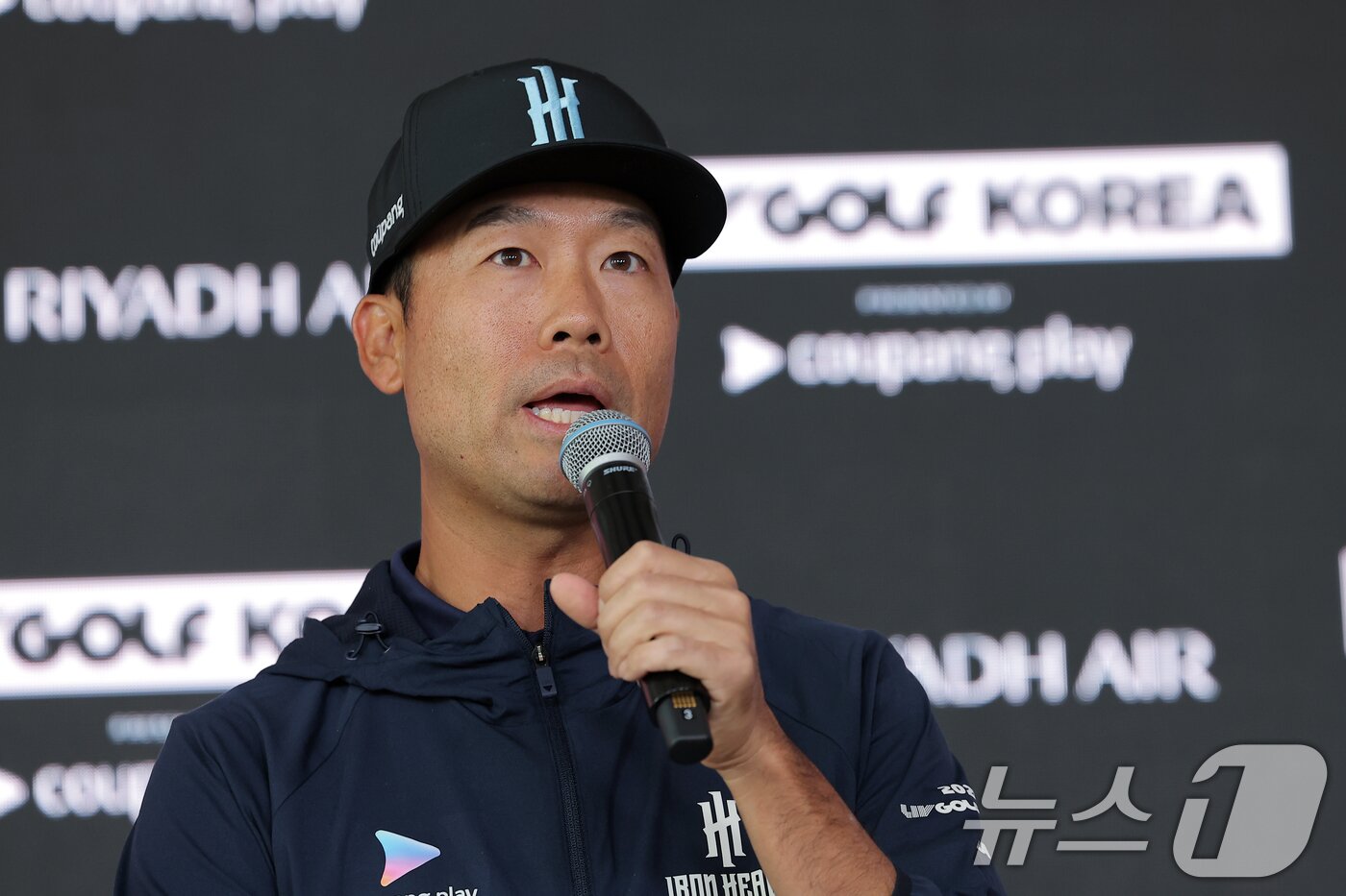 본문 이미지 - 2025년 아이언 헤즈 골프 클럽 주장을 맡았던 케빈 나. /뉴스1 ⓒ News1 박정호 기자
