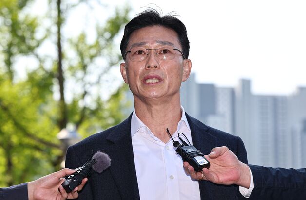 임성근 "적극적으로 수사 임할 것"…공수처, 휴대전화 포렌식