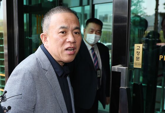명태균, 검찰 이틀째 출석 "오세훈 잡으러…건진법사 만난 적 없다"