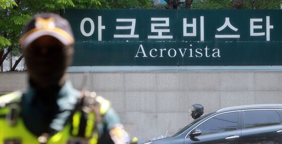 尹사저·코바나 6시간 압수수색 끝…檢, 김여사 휴대폰 확보(종합3보)