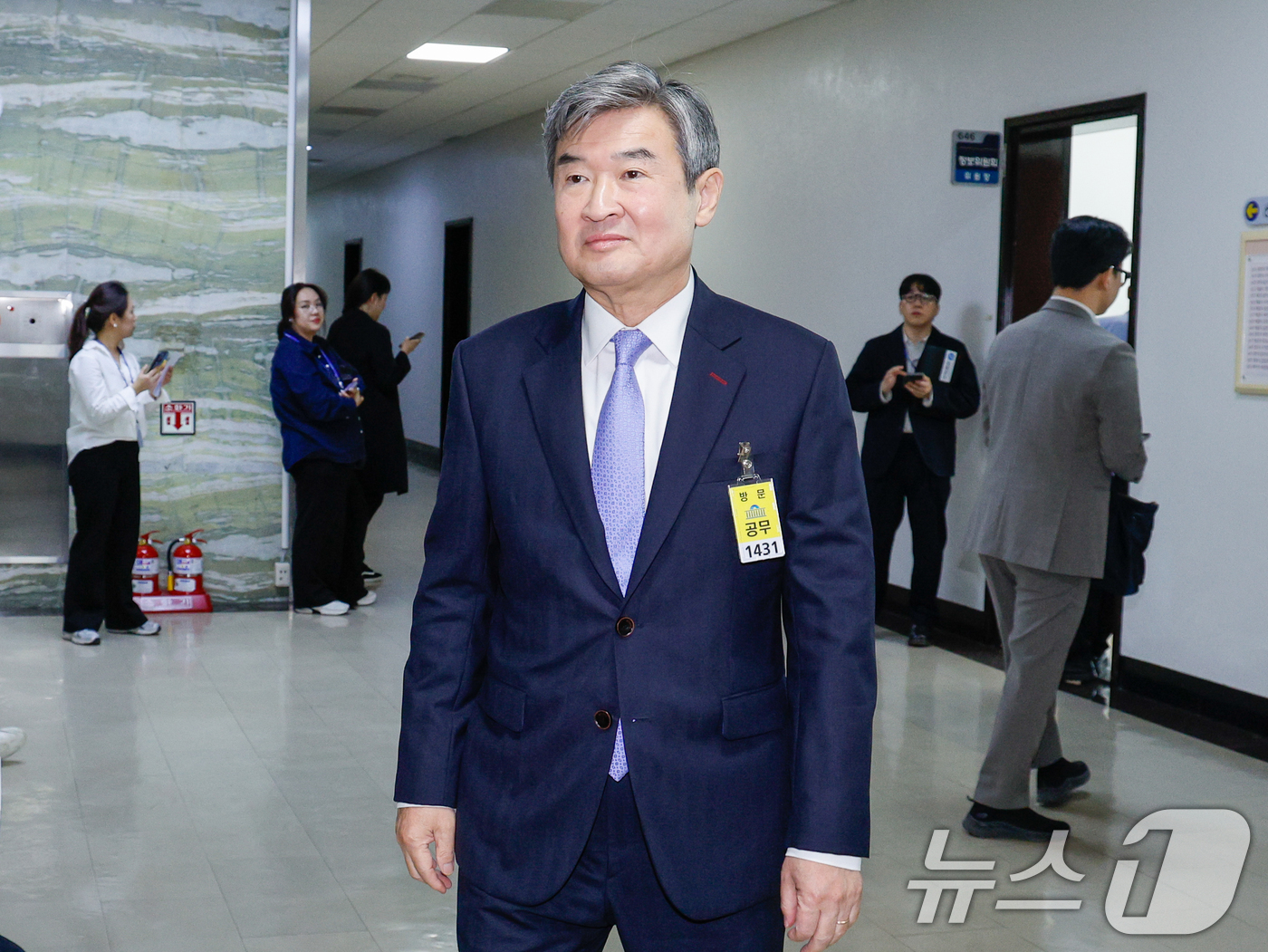 (서울=뉴스1) 안은나 기자 = 조태용 국가정보원장이 30일 서울 여의도 국회에서 열린 정보위원회 비공개 간담회에 참석하고 있다. 2025.4.30/뉴스1