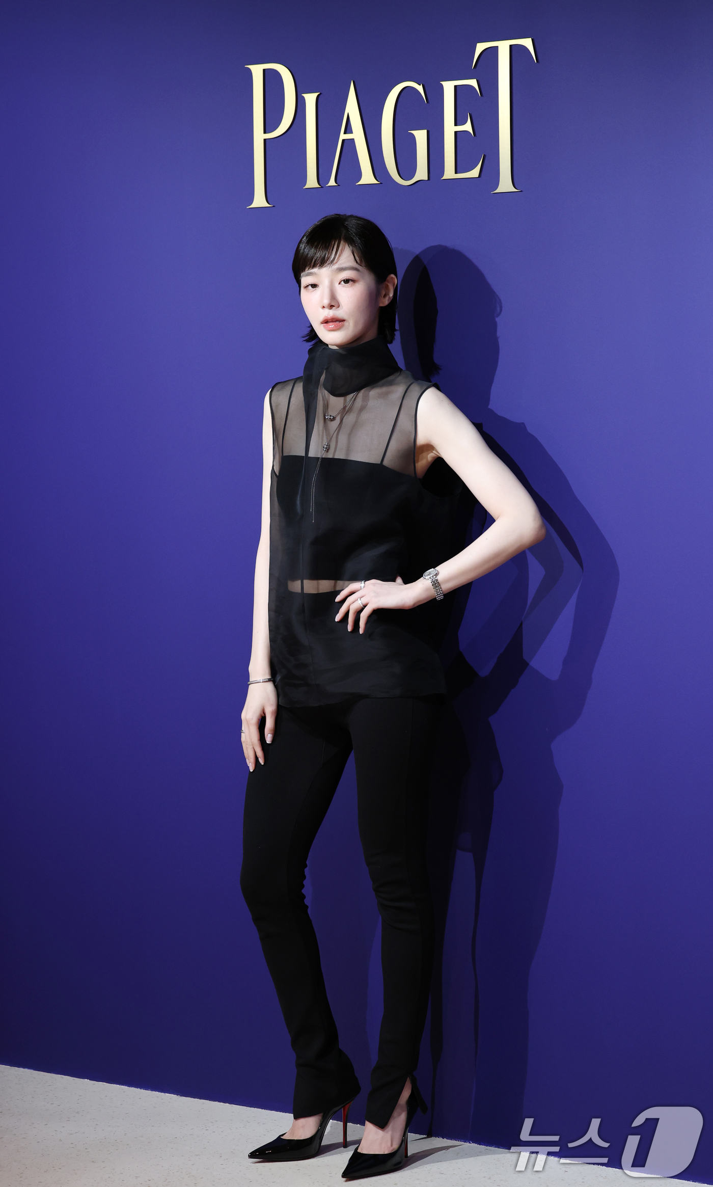 (서울=뉴스1) 권현진 기자 = 배우 박규영이 30일 오후 서울 용산구 이태원로 에서 진행된 스위스 워치 메이커 피아제 식스티 론칭 기념행사에 참석해 포즈를 취하고 있다. 2025 …