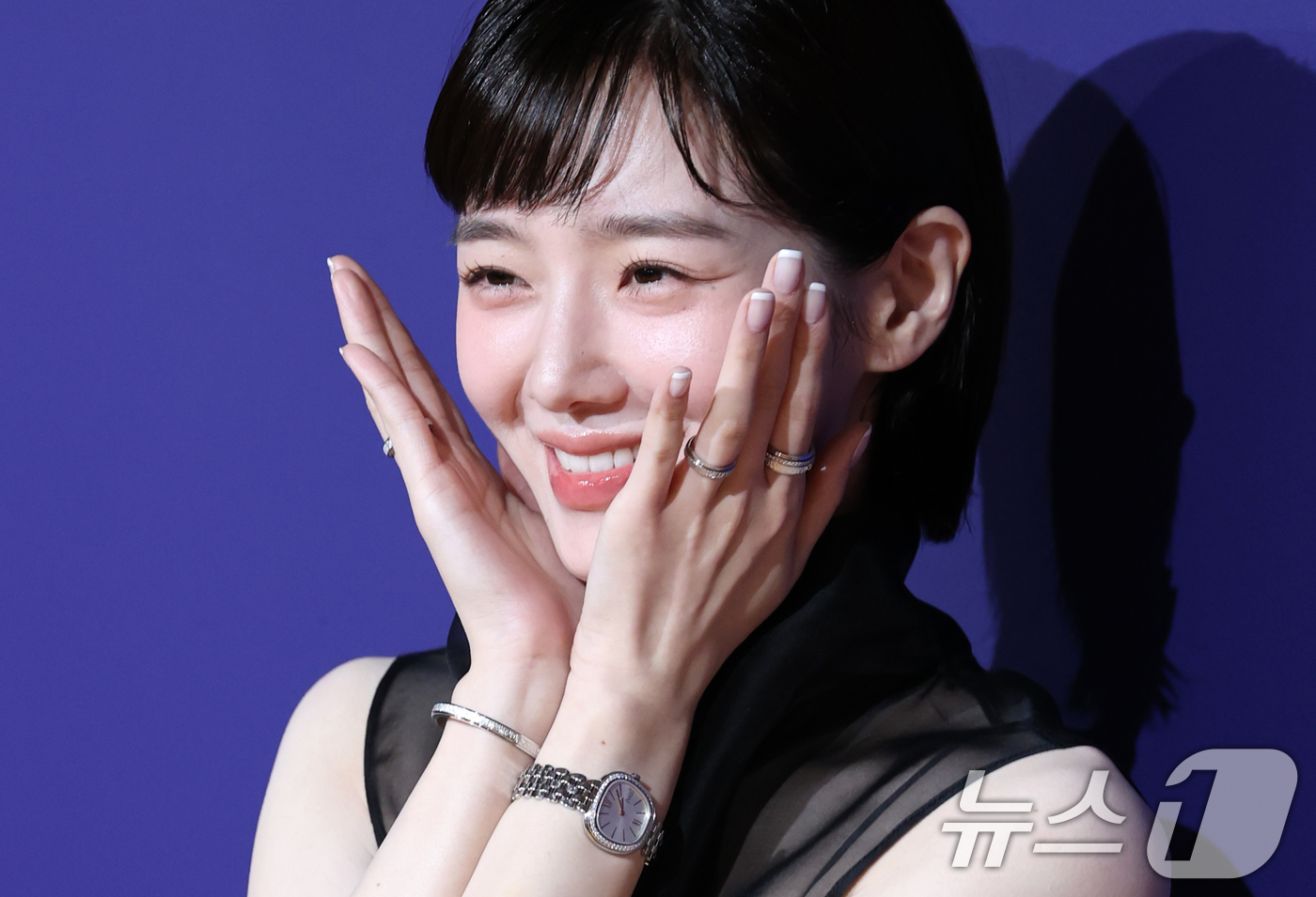 (서울=뉴스1) 권현진 기자 = 배우 박규영이 30일 오후 서울 용산구 이태원로 에서 진행된 스위스 워치 메이커 피아제 식스티 론칭 기념행사에 참석해 포즈를 취하고 있다. 2025 …