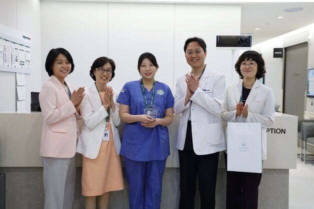 '임신 7개월'에도 "사람이 쓰러졌다" 소리에 달려나간 간호사