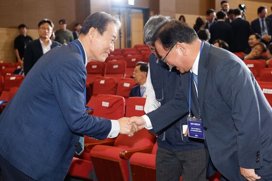 권오을 "국민들, 국힘 후보교체 파동 배후 尹이라 짐작"