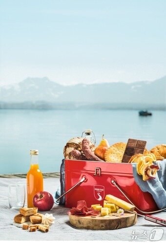 본문 이미지 - 그랜드 투어 스낵 박스(스위스정부관광청 제공)