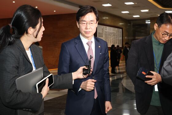 조경태 "백척간두 위기…원내대표 역할 주어지면 기꺼이 수행"