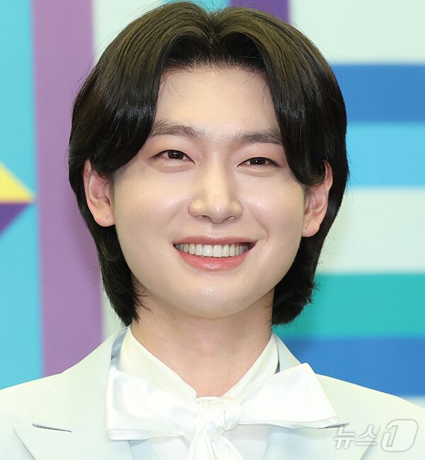 본문 이미지 - 가수 김용빈  ⓒ 뉴스1