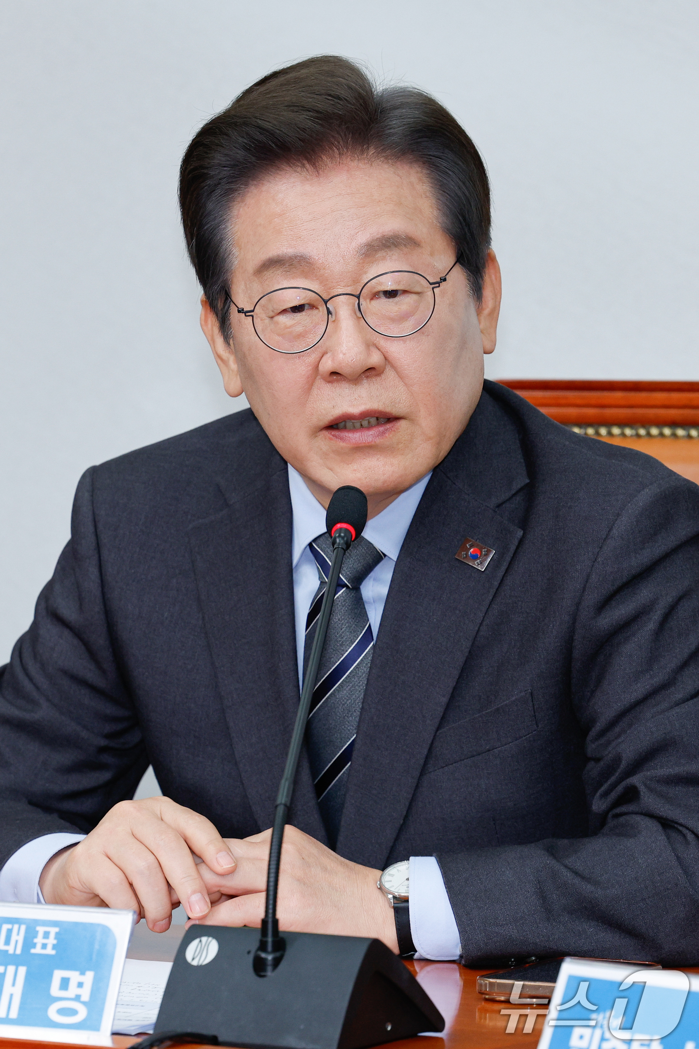 (서울=뉴스1) 안은나 기자 = 이재명 더불어민주당 대표가 7일 오전 서울 여의도 국회에서 열린 최고위원회의에 참석해 발언하고 있다. 2025.4.7/뉴스1