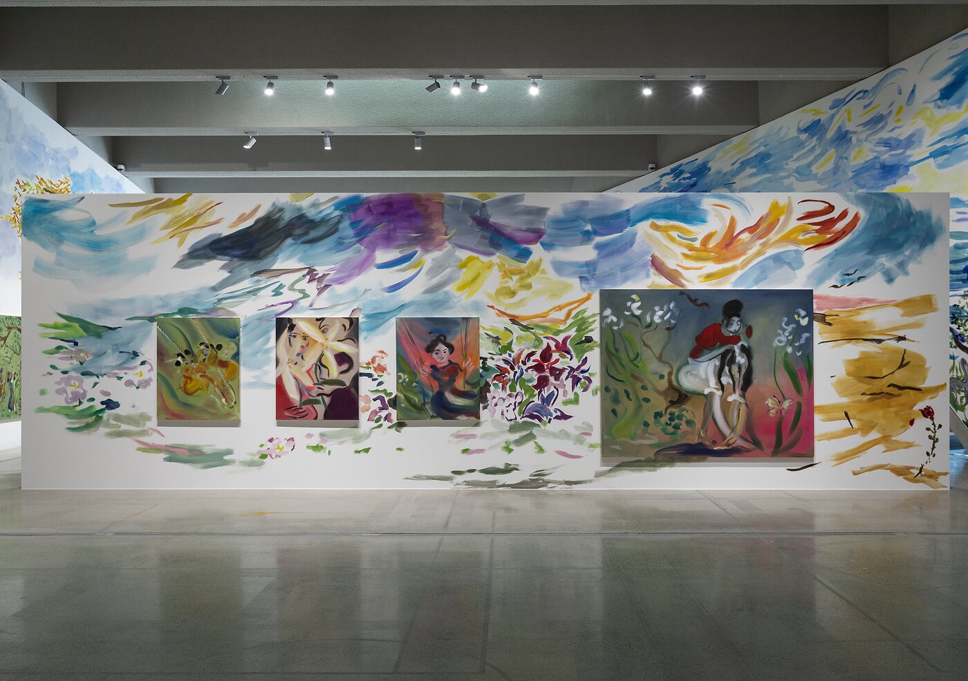 본문 이미지 - 소피 폰 헬러만 '축제'展 전시 전경 (스페이스K 제공)