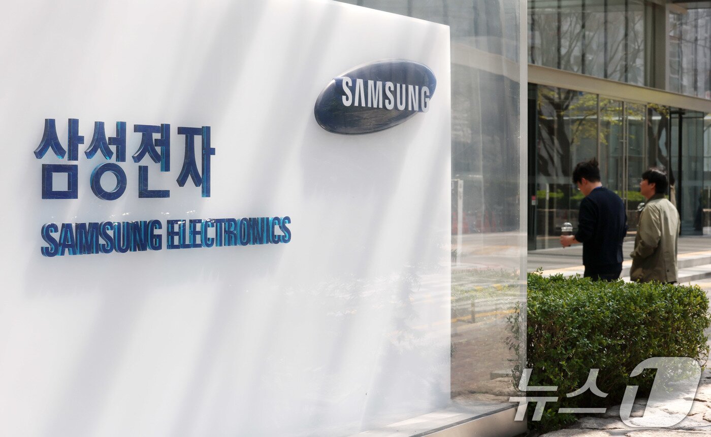 본문 이미지 - 서울 서초구 삼성전자 서초사옥 2025.4.8/뉴스1 ⓒ News1 박세연 기자